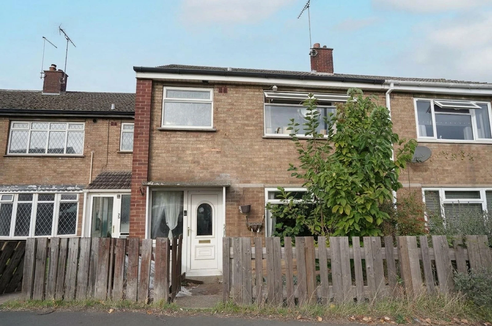 Coventry Close, Scunthorpe, DN17 1QN - image 1