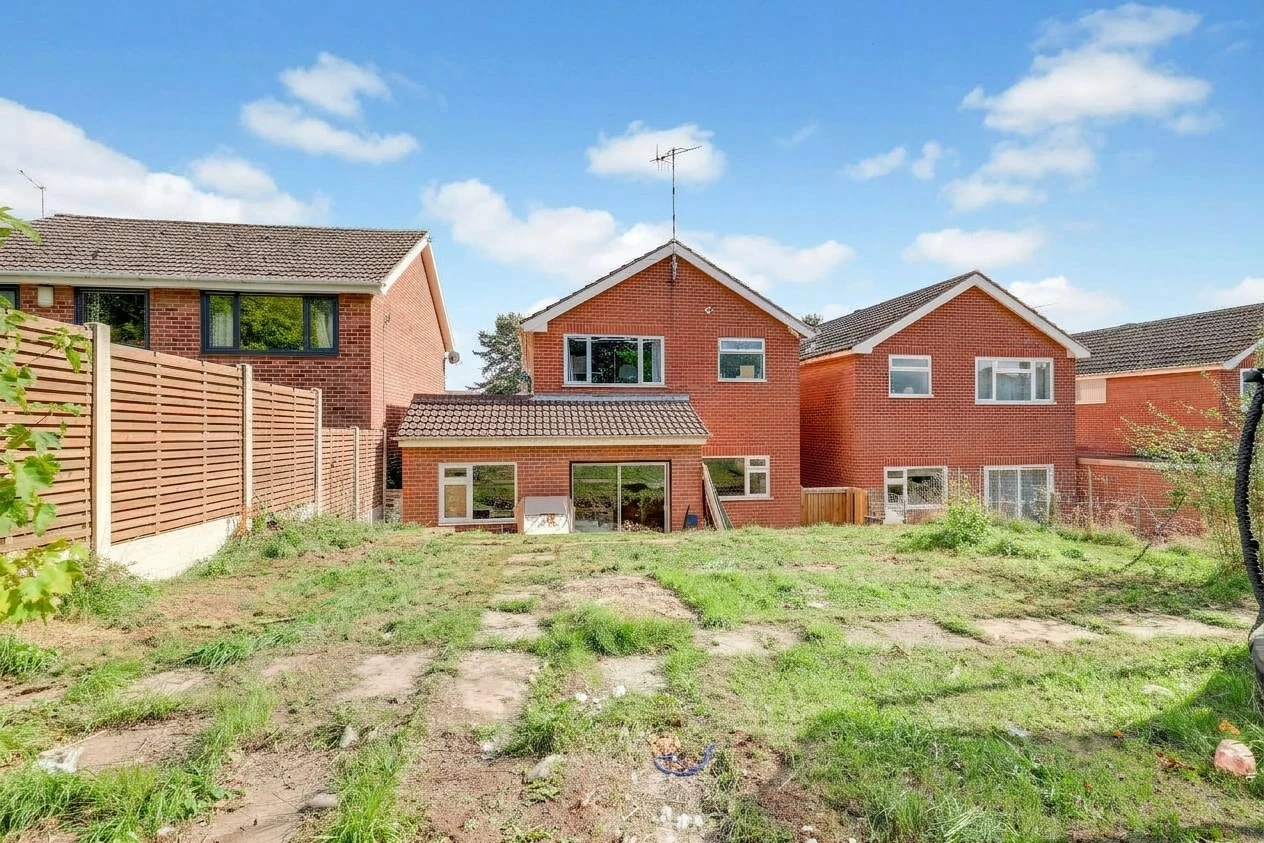 Woodside Drive, Arnold, NG5 - image 14