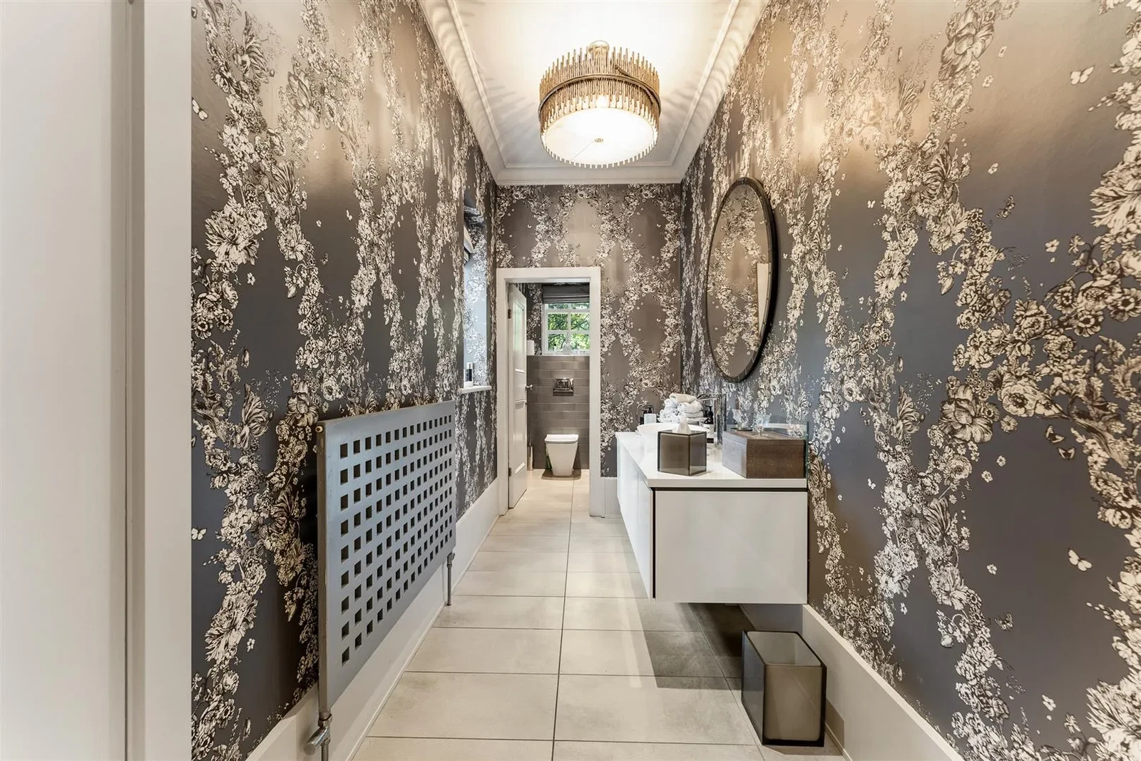 Broad Lane, Hale, Altrincham, WA15 - image 13
