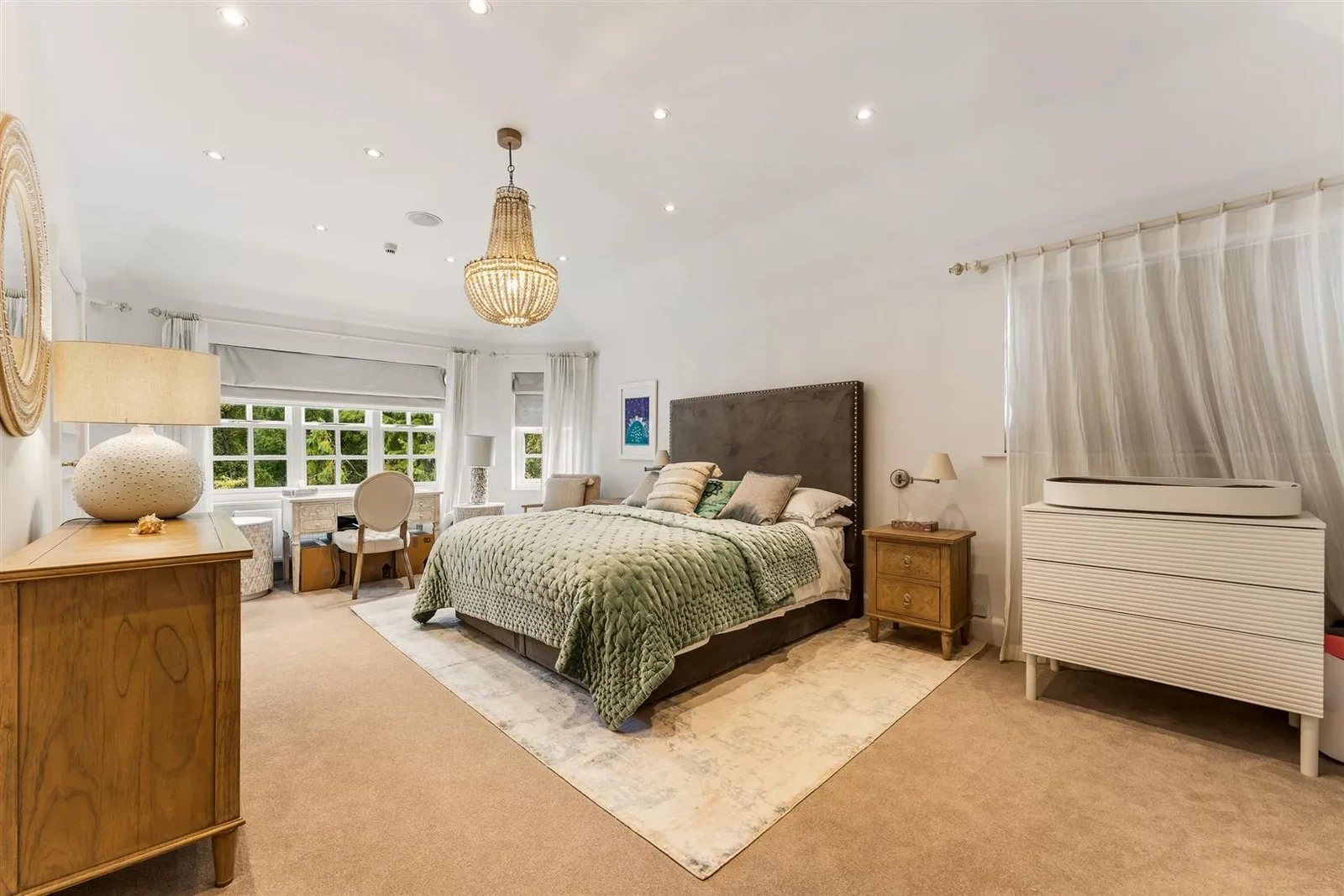 Broad Lane, Hale, Altrincham, WA15 - image 36