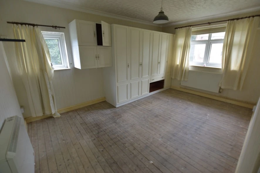 25 Saxon Mount, Moortown, Leeds, West Yorkshire, LS17 5DT - image 5