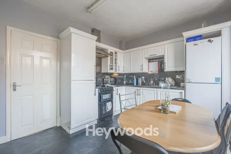 Booth Street, Chesterton, Newcastle, ST5 - image 3
