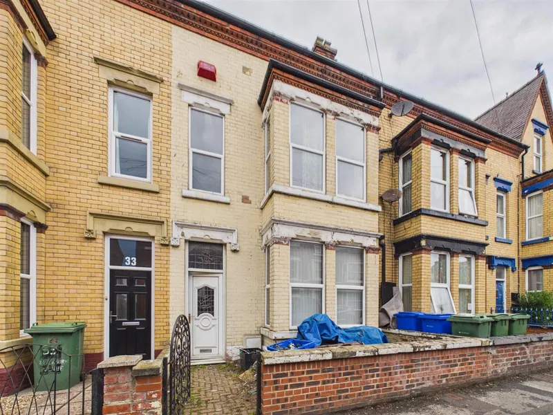 Blackburn Avenue, Bridlington, YO15 2ER