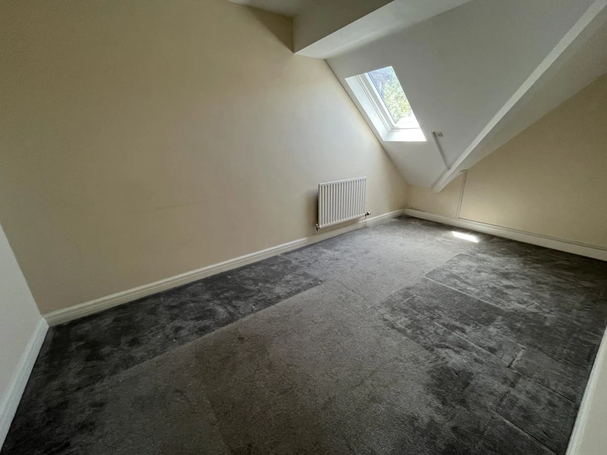 Emmbrook Court, Reading, Berkshire, RG6 5TZ - image 11