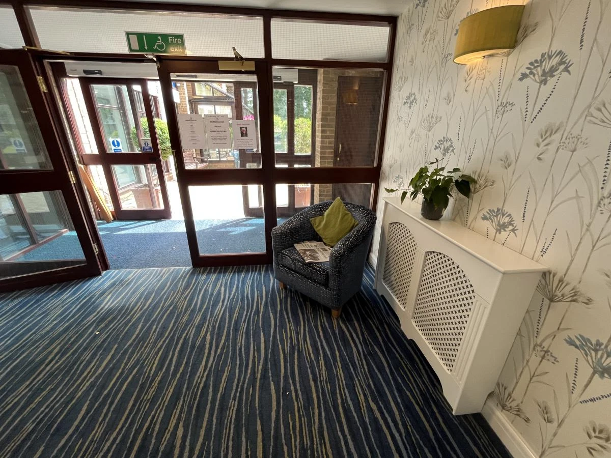 Emmbrook Court, Reading, Berkshire, RG6 5TZ - image 17