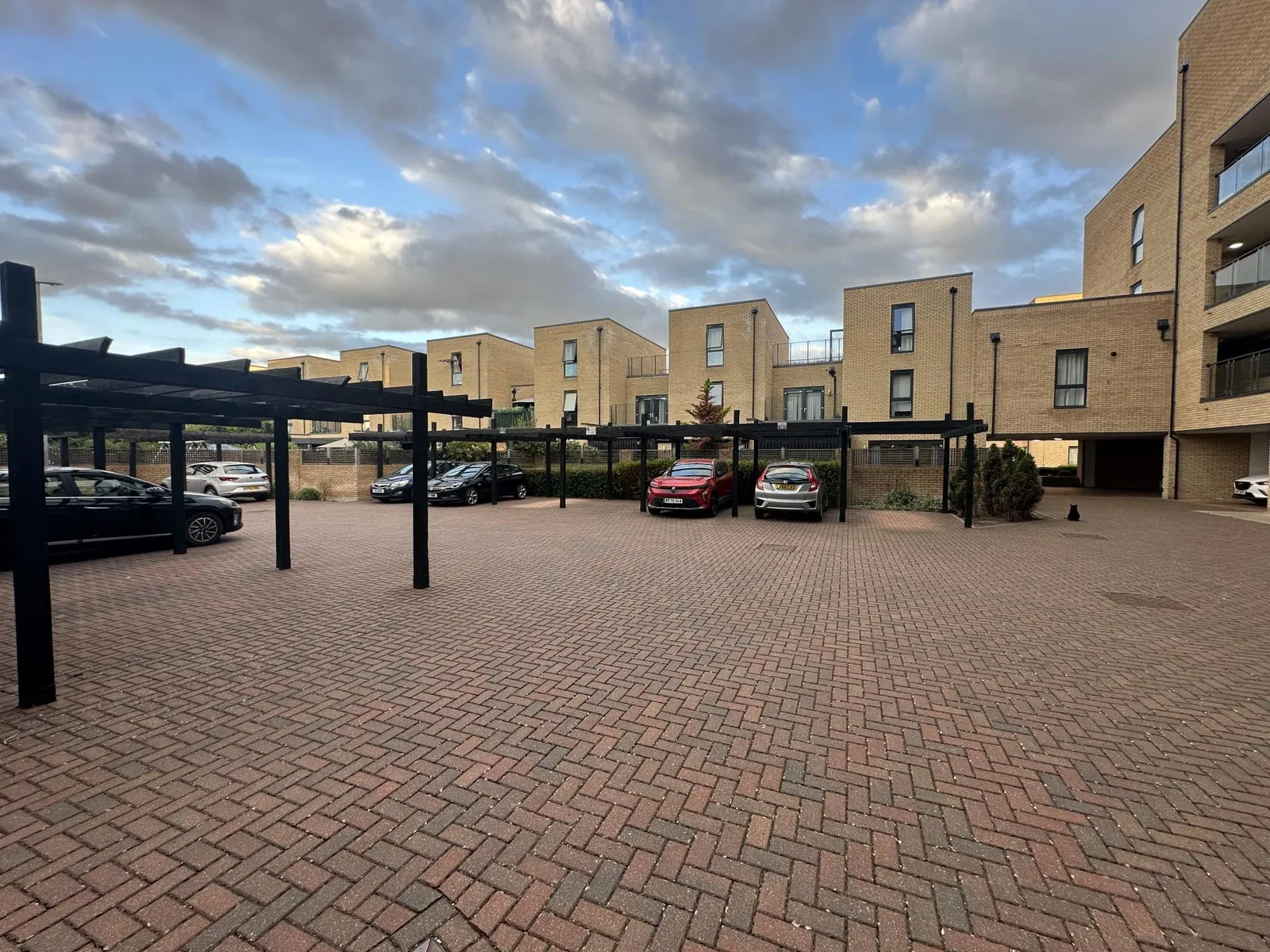 66 Hobson Avenue, Trumpington, Cambridge, CB2 - image 2