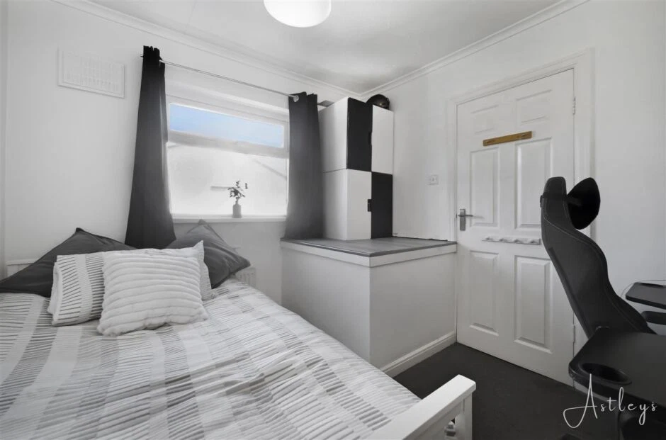 Dynevor Avenue, Neath - image 18