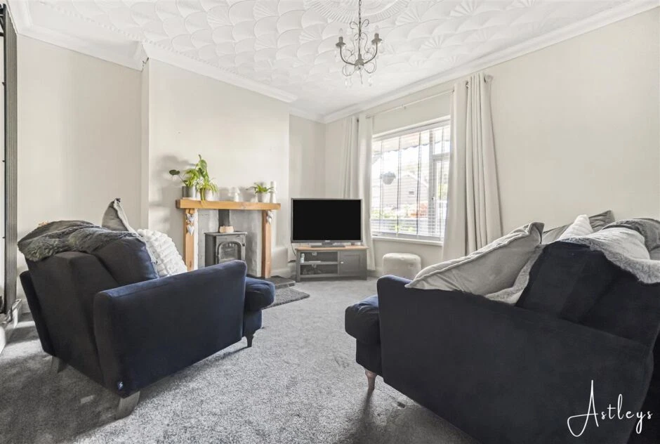 Dynevor Avenue, Neath - image 6
