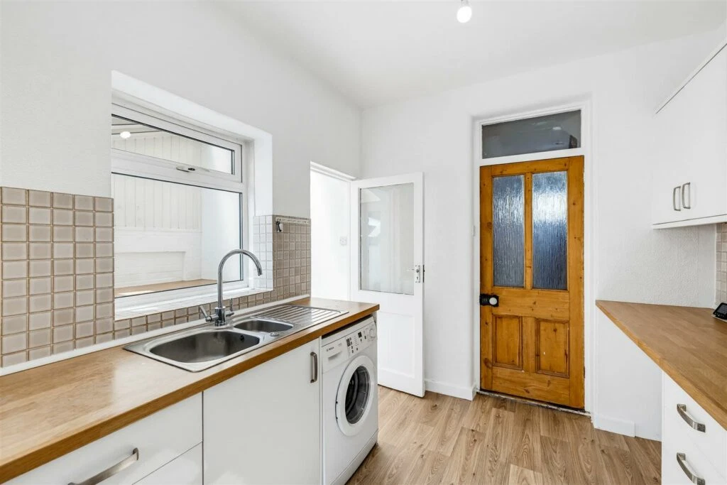 Old Park Road, Peverell, Plymouth - image 8