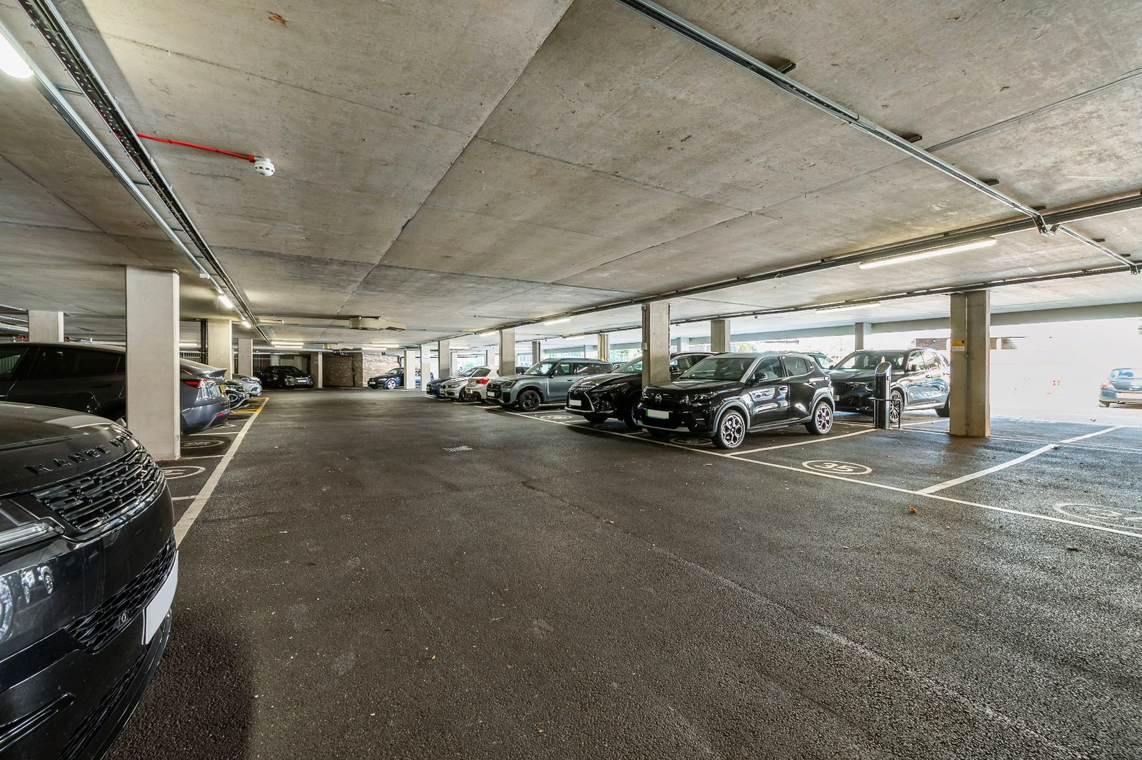 Wiltshire House, Acton - image 16