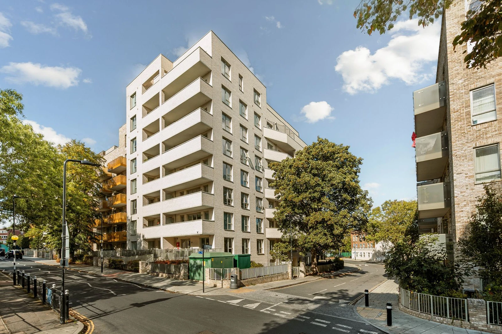 Wiltshire House, Acton - image 4
