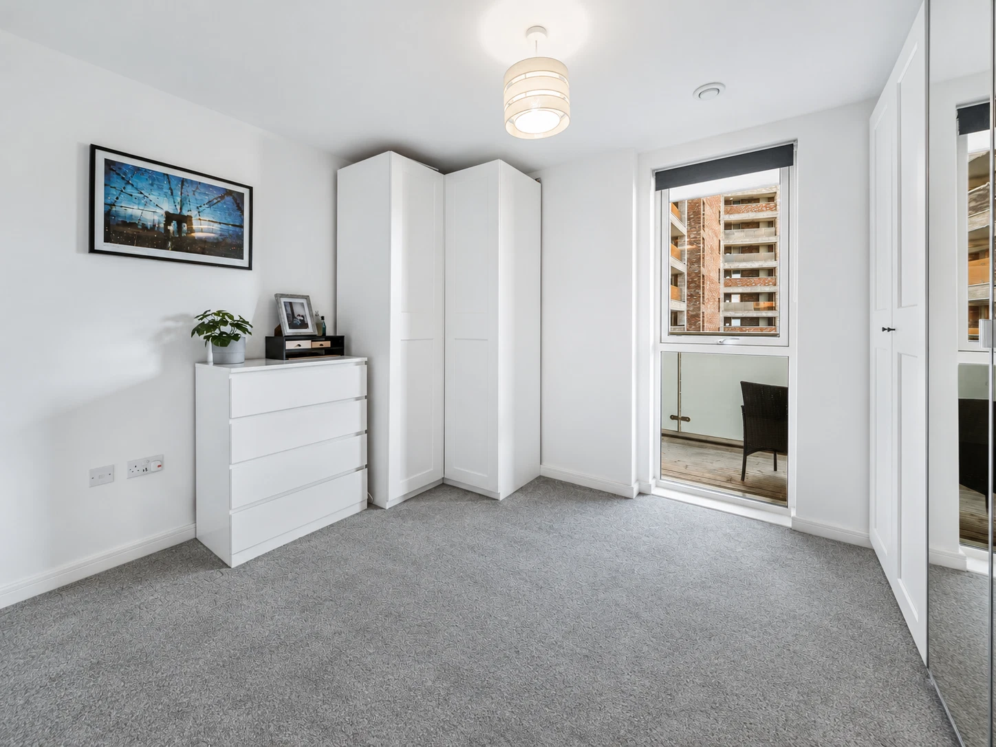 Wiltshire House, Acton - image 9