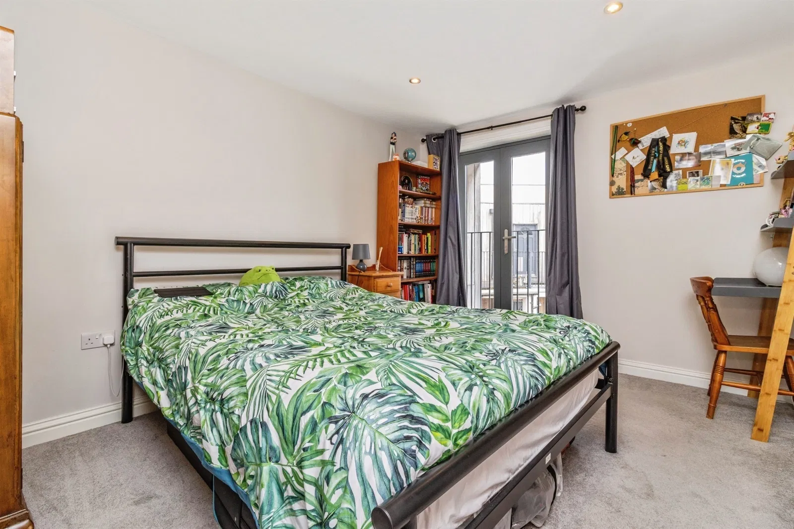 Bishops Place, Paignton, Devon, TQ3 3EB - image 4