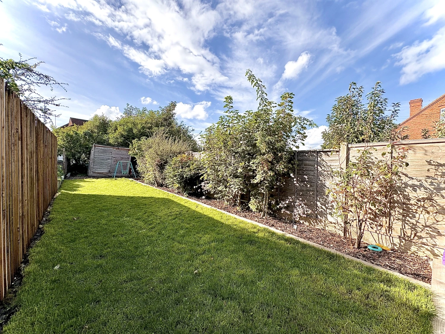 Kings Road, Sedgley, DY3 - image 17