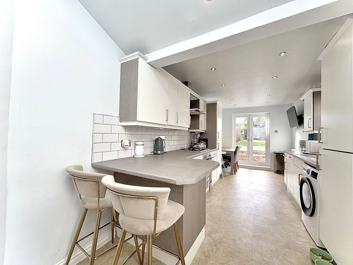 Kings Road, Sedgley, DY3 - image 7