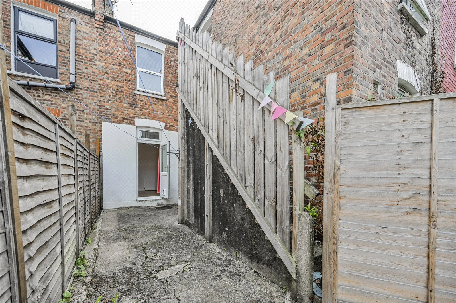 Sirdar Road, London, N22 6QS - image 13
