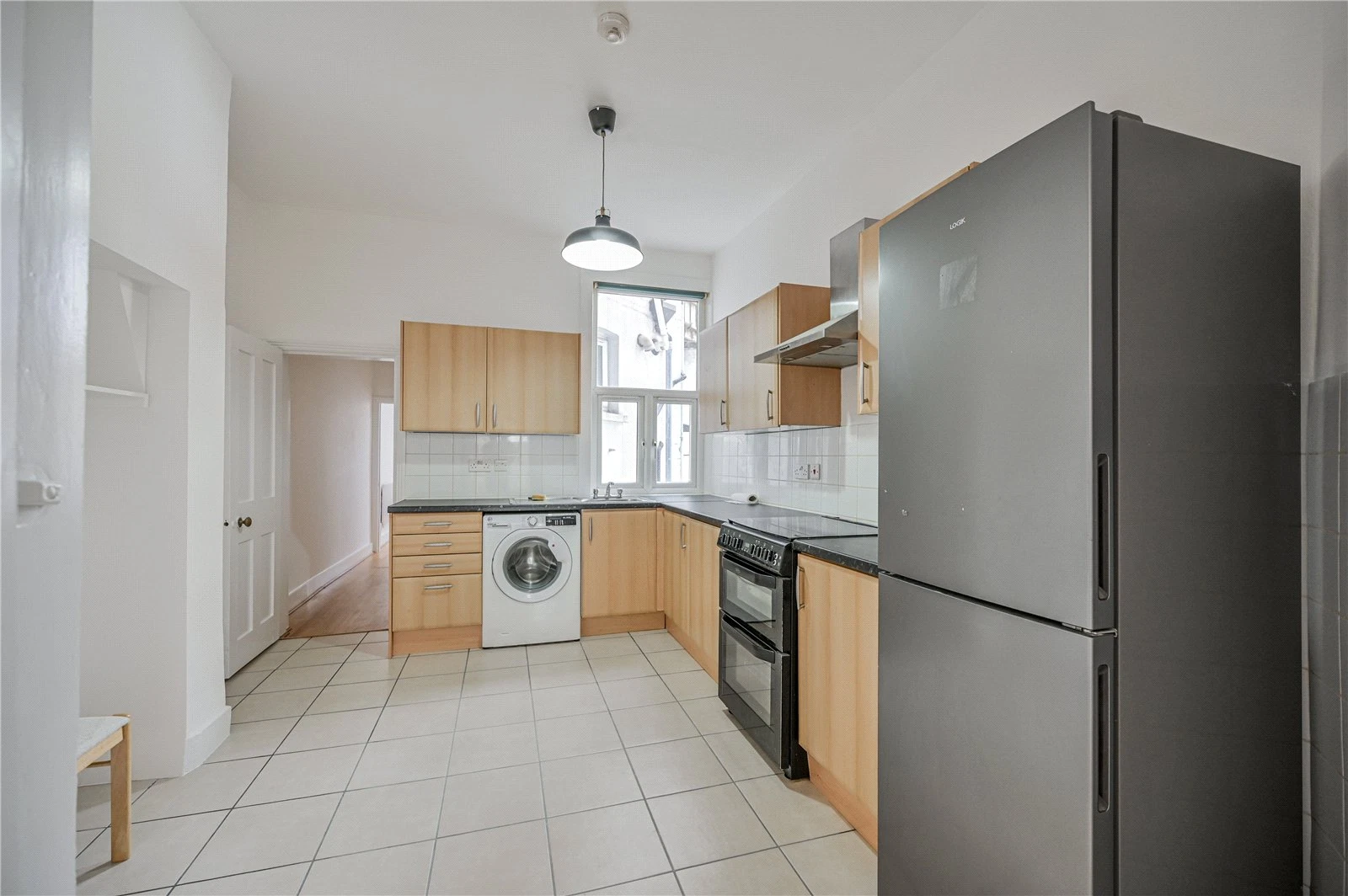 Sirdar Road, London, N22 6QS - image 5