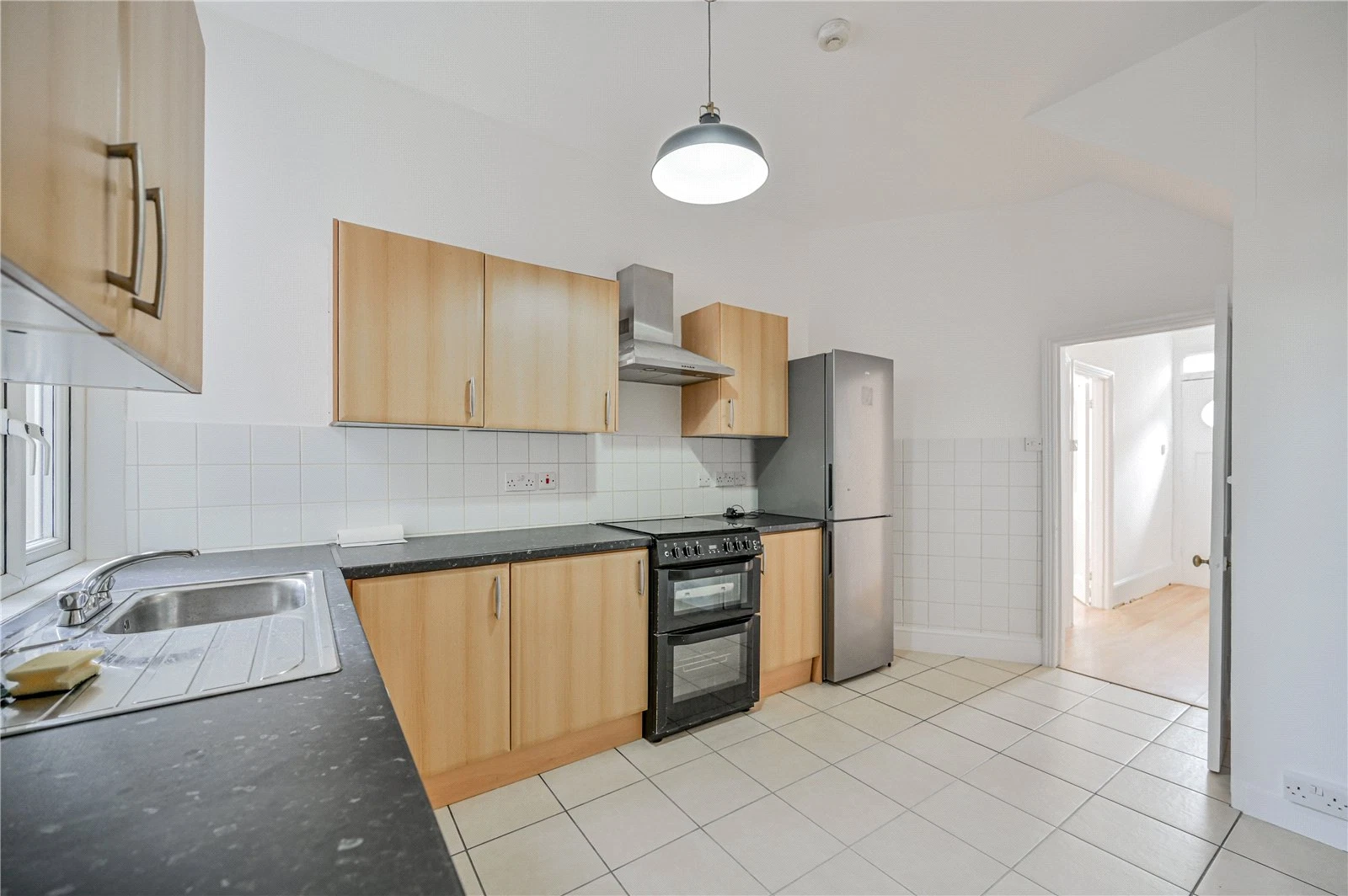 Sirdar Road, London, N22 6QS - image 6