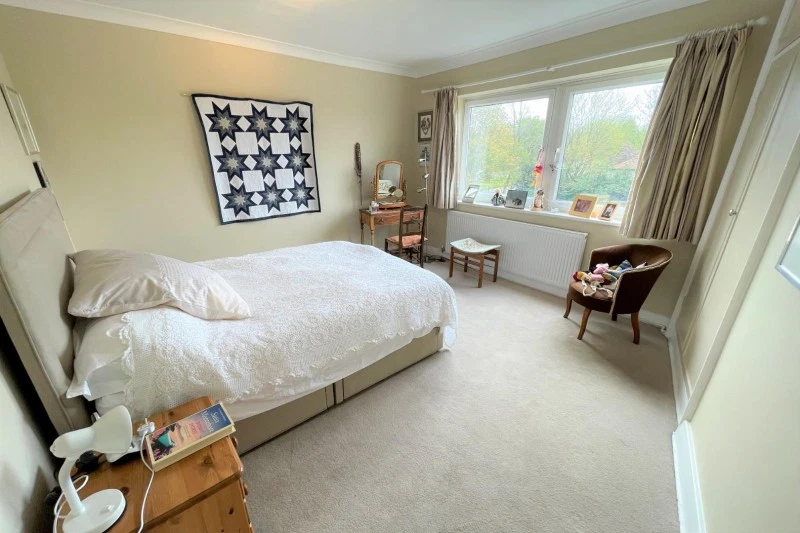 Sandmoor Court, Alwoodley, Leeds, LS17 7JY - image 6