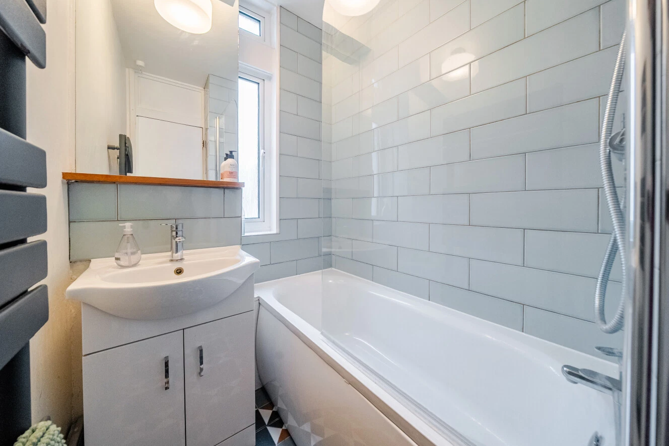 Cedars Road, London, SW4 - image 10