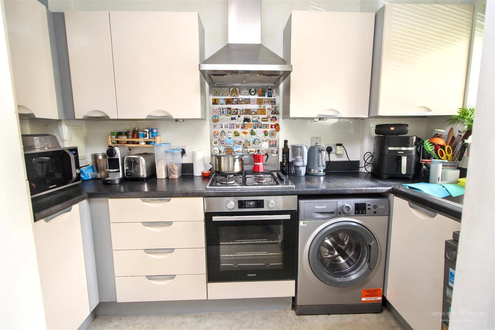 Tay Road, Tilehurst, Reading - image 8