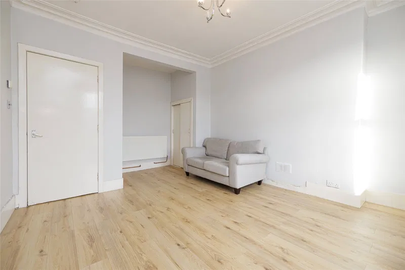 18F Grampian Road, Aberdeen, Aberdeenshire, AB11 8DX - image 3