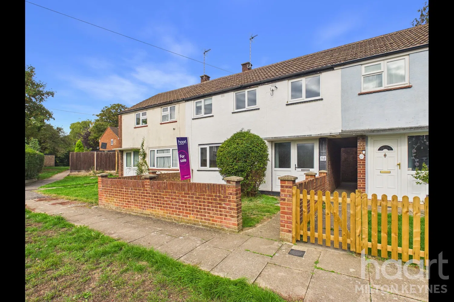 Kenilworth Drive, Bletchley, MK3 - image 1