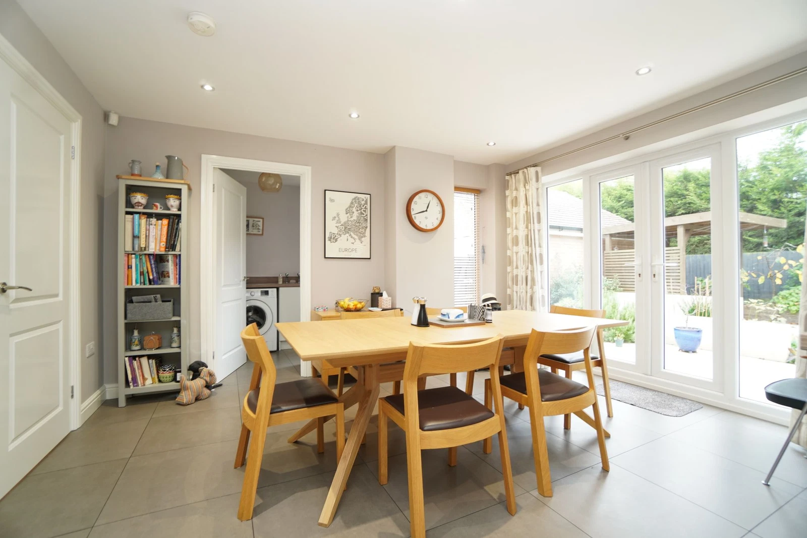 Wicket Close, Loughborough, LE11 - image 21