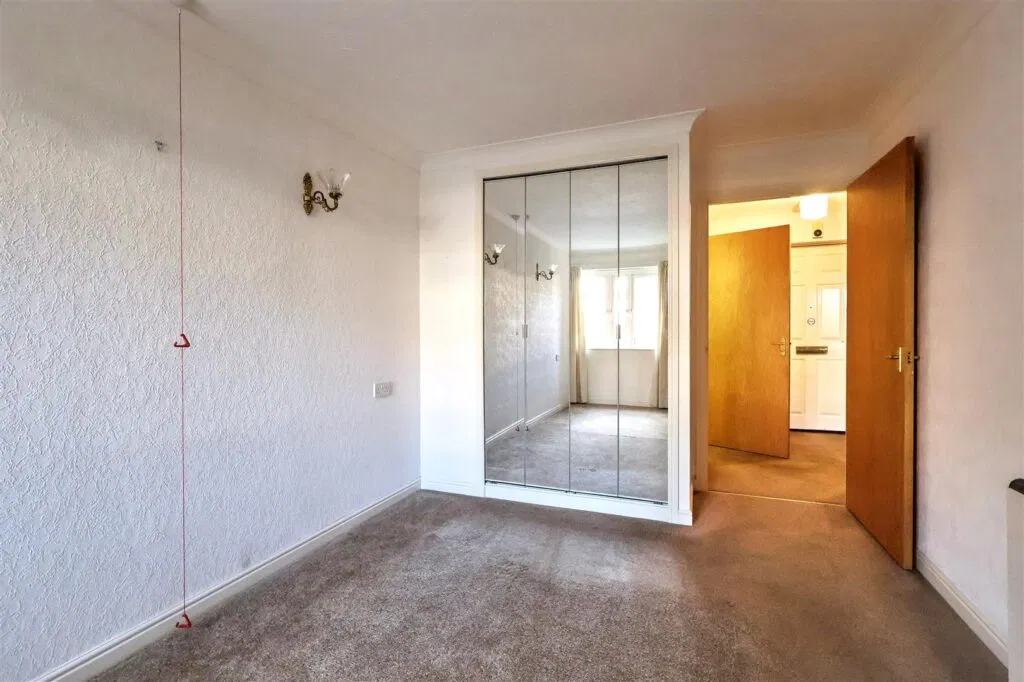 Ribblesdale Road, Sherwood, Nottingham - image 4