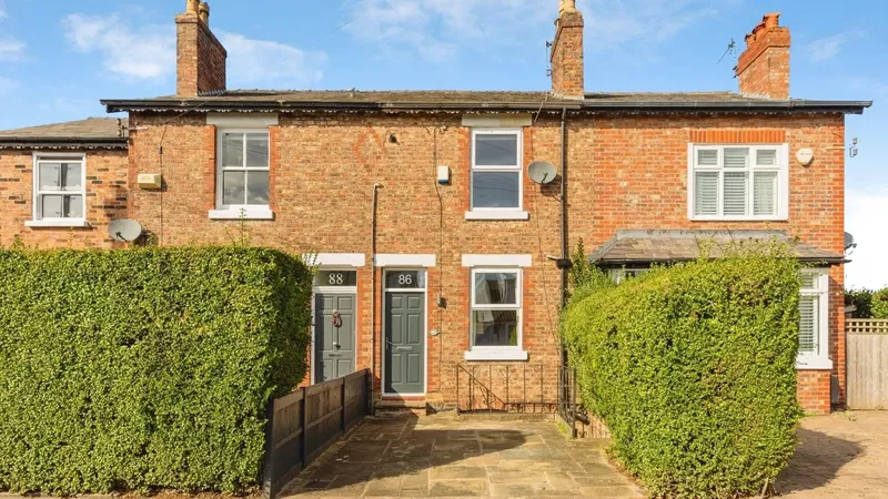 Gravel Lane, Wilmslow, Cheshire, SK9