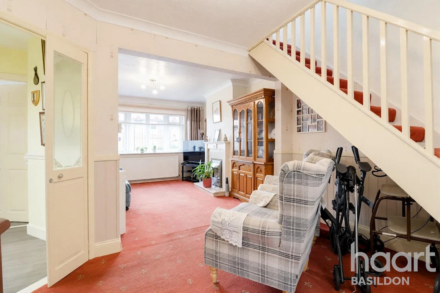 Tattenham Road, Laindon, Basildon, SS15 - image 3