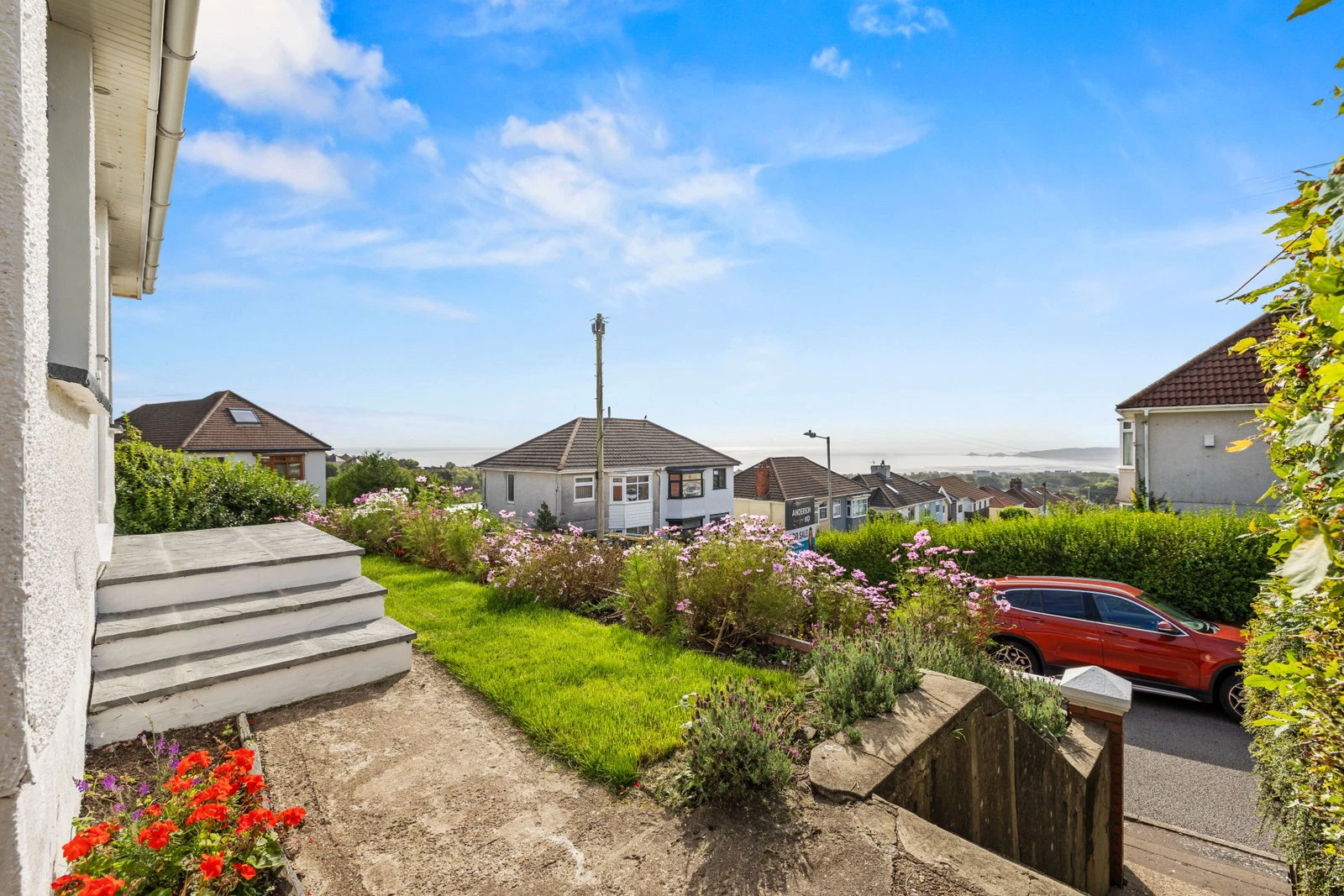 Lon Mefus, Sketty, Swansea, SA2 9EU - image 1