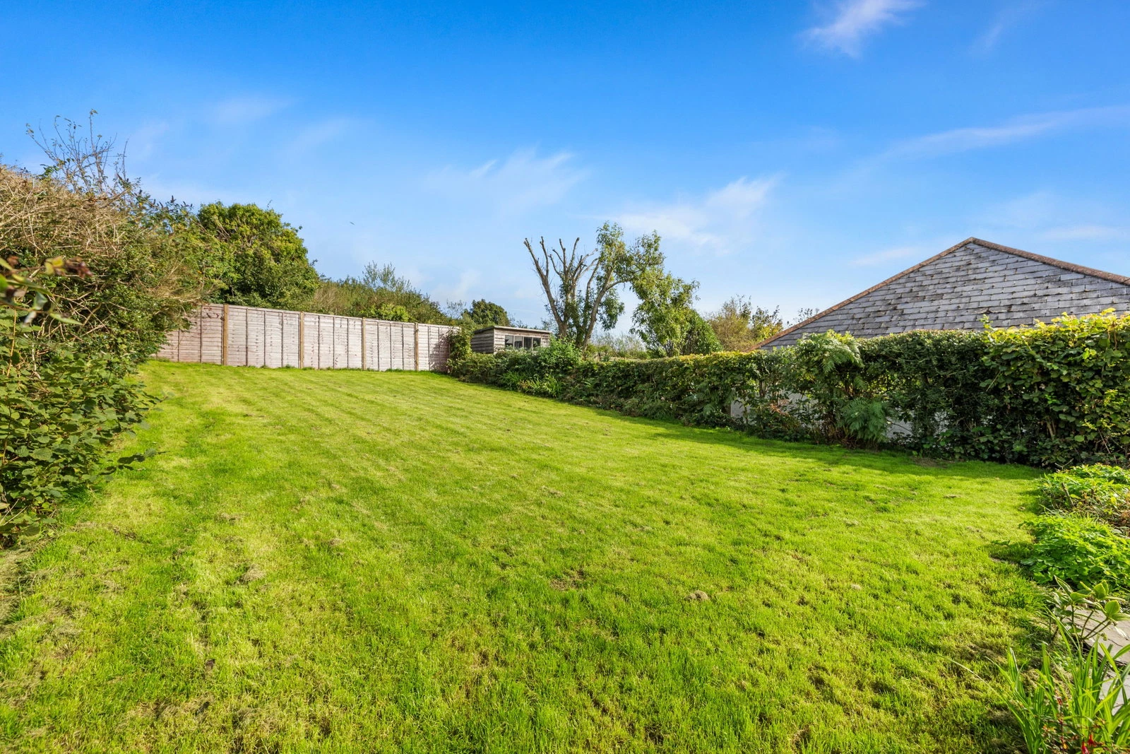 Lon Mefus, Sketty, Swansea, SA2 9EU - image 23