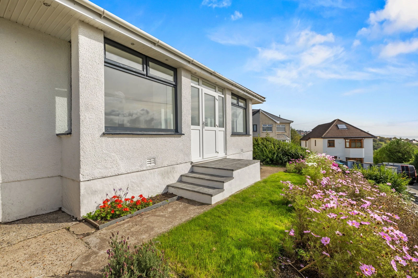Lon Mefus, Sketty, Swansea, SA2 9EU - image 5