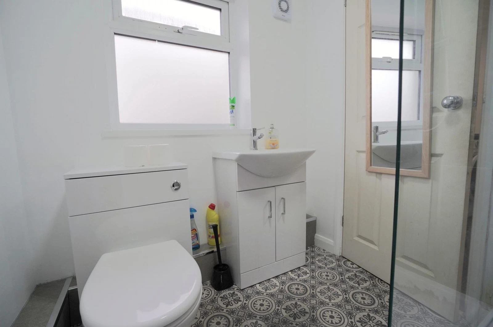 Guildford Street, Grimsby, DN32 7PL - image 10