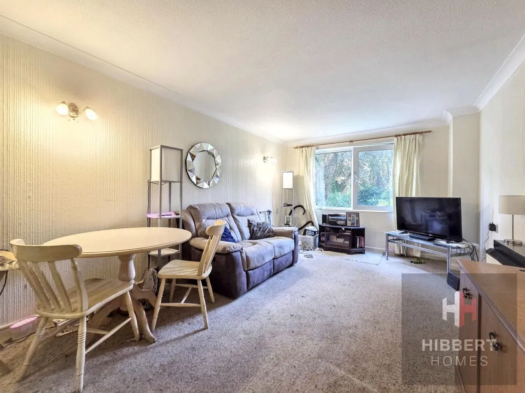 Homelaurel House, Whitehall Road, M33 - image 2