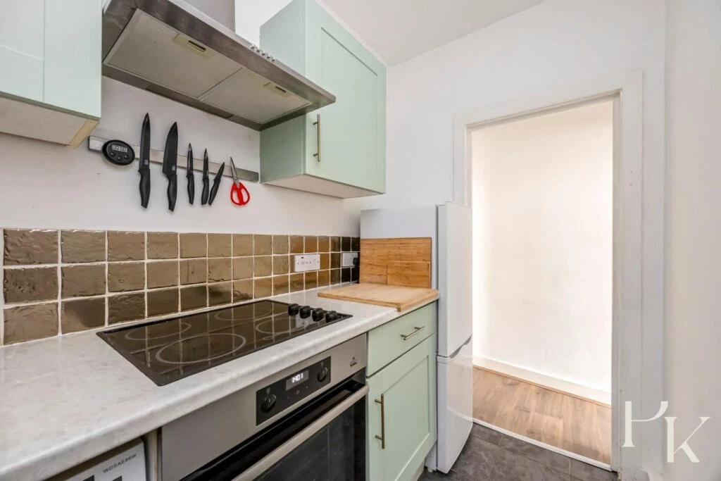 Addison Road, Hove - image 9