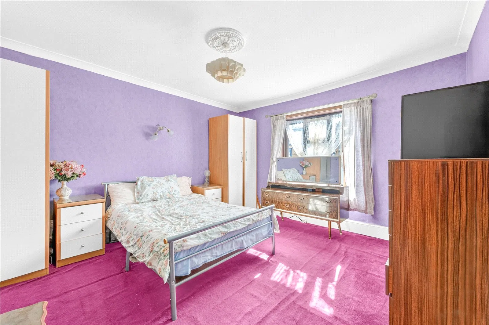 Clarendon Road, Walthamstow, London, E17 9AZ - image 3