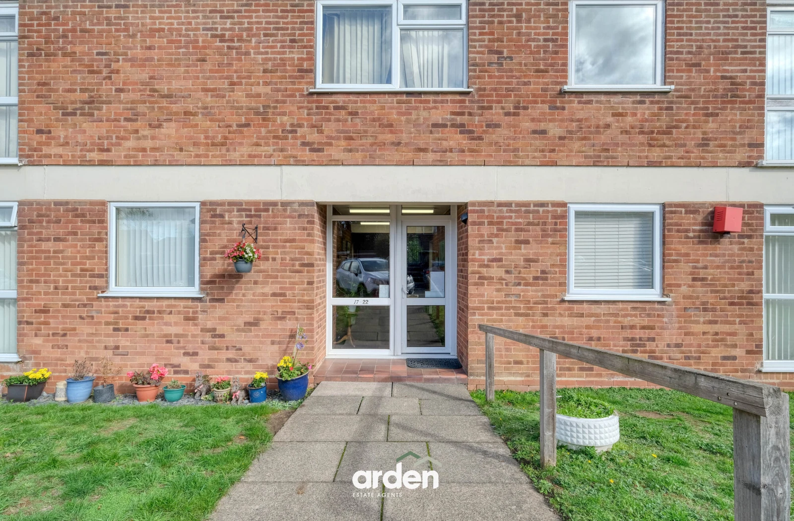 Woodend Close, Redditch, B97 - image 11
