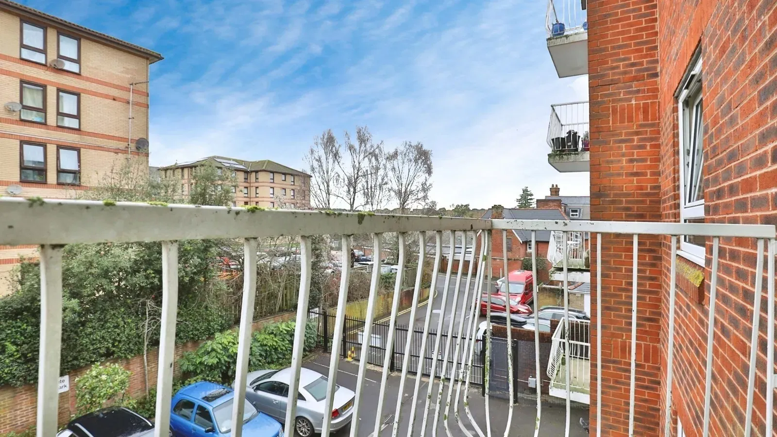 Queens Road, Bournemouth, Dorset, BH2 - image 3