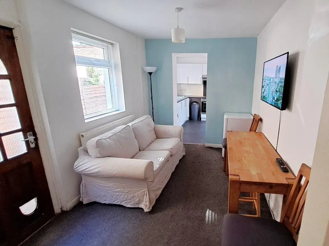 Hollingdean Road, Brighton - image 2