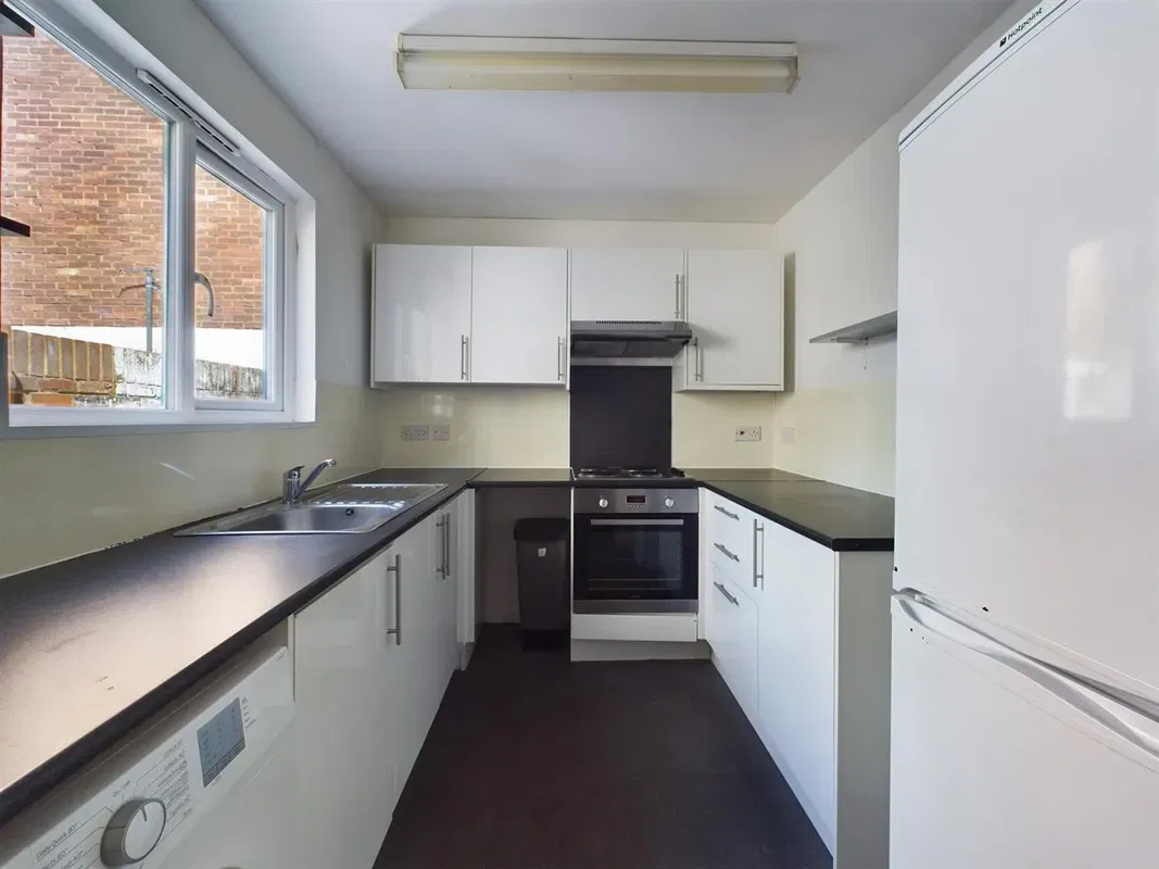 Hollingdean Road, Brighton - image 3