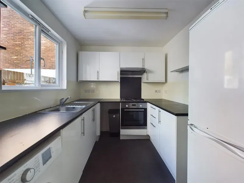 Hollingdean Road, Brighton - image 3