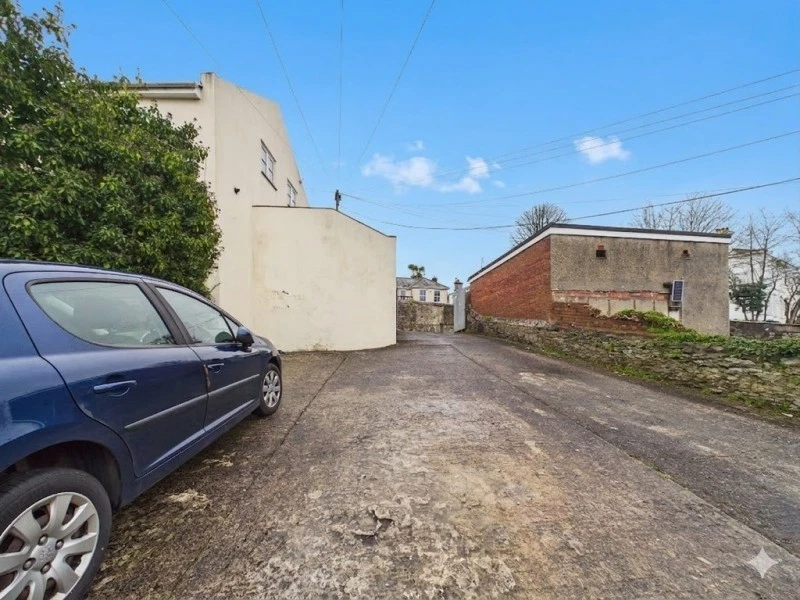 College Avenue, Mannamead, Plymouth, Devon, PL4 7AP - image 3