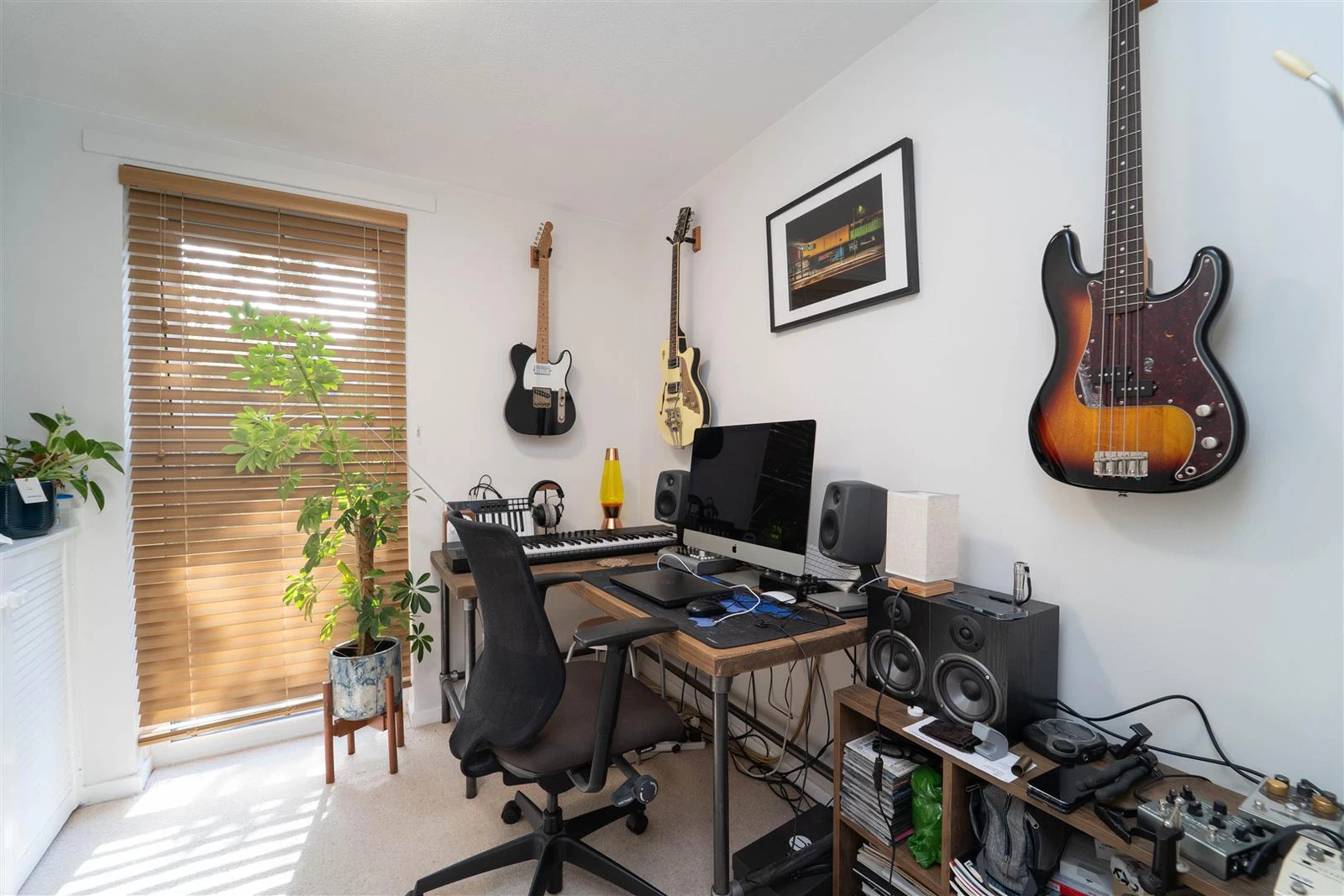 Ashfell Court, Edge Lane, Chorlton - image 7