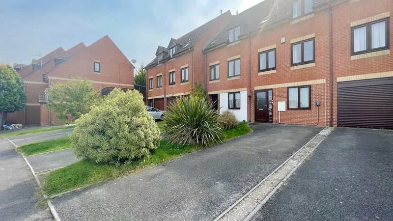 Sixpenny Close, Poole, BH12 4