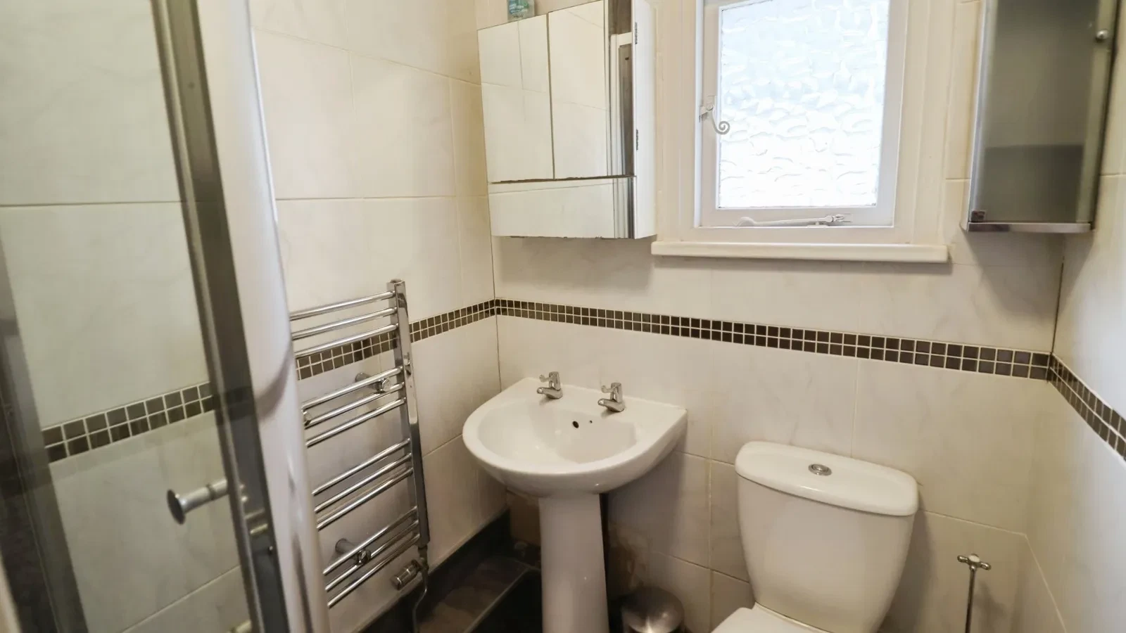 Diana Street, Cardiff, South Glamorgan, CF24 - image 24