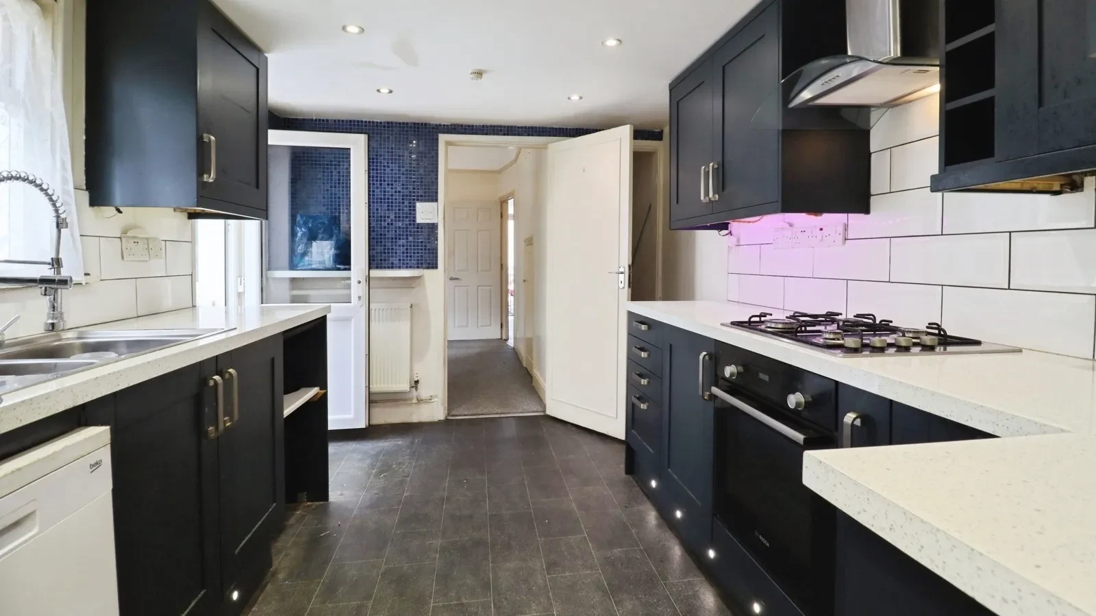 Diana Street, Cardiff, South Glamorgan, CF24 - image 9
