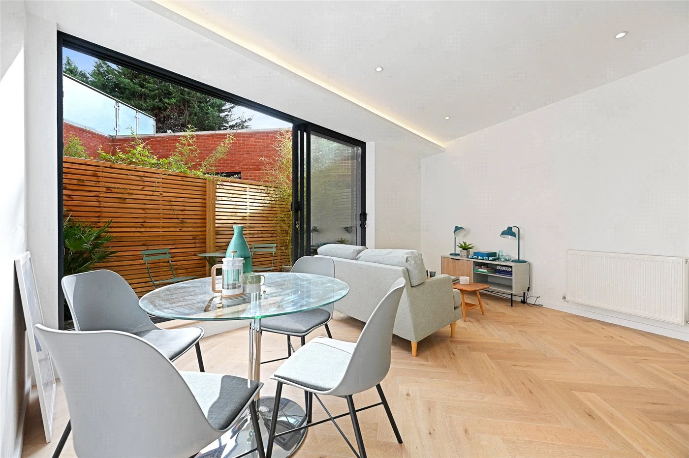 Jeddo Road, London, W12 - image 5