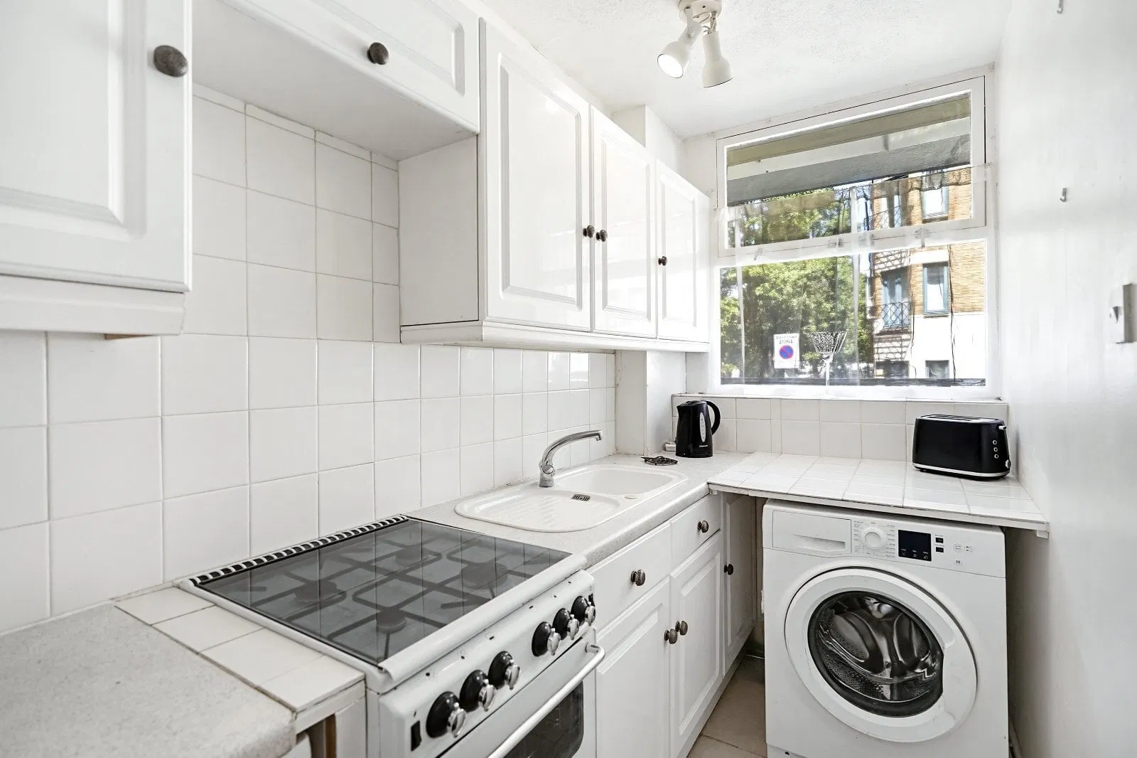 Lenthall House, London, SW1V - image 4